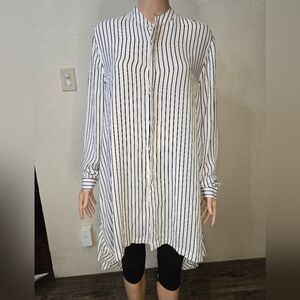 Sj Style Usa striped blouse long sleeve buttons on the front size medium
